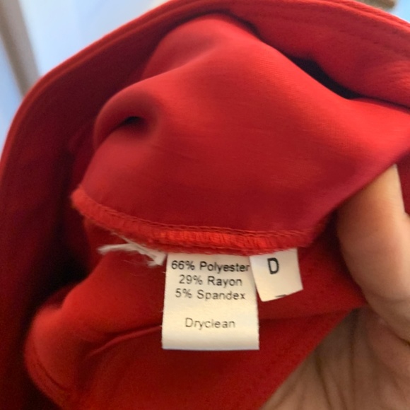 Loft petites pocketed‎ skirt. Worn once and dry cleaned. - Picture 6 of 6